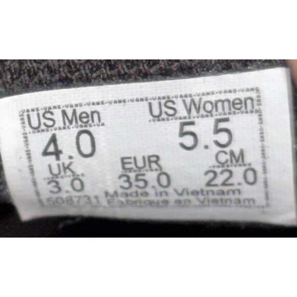 Vans Classic Slip-On Fruit Skull Black/White Women’s Size 5.5 Men’s Size 4 NWOT - Picture 10 of 11